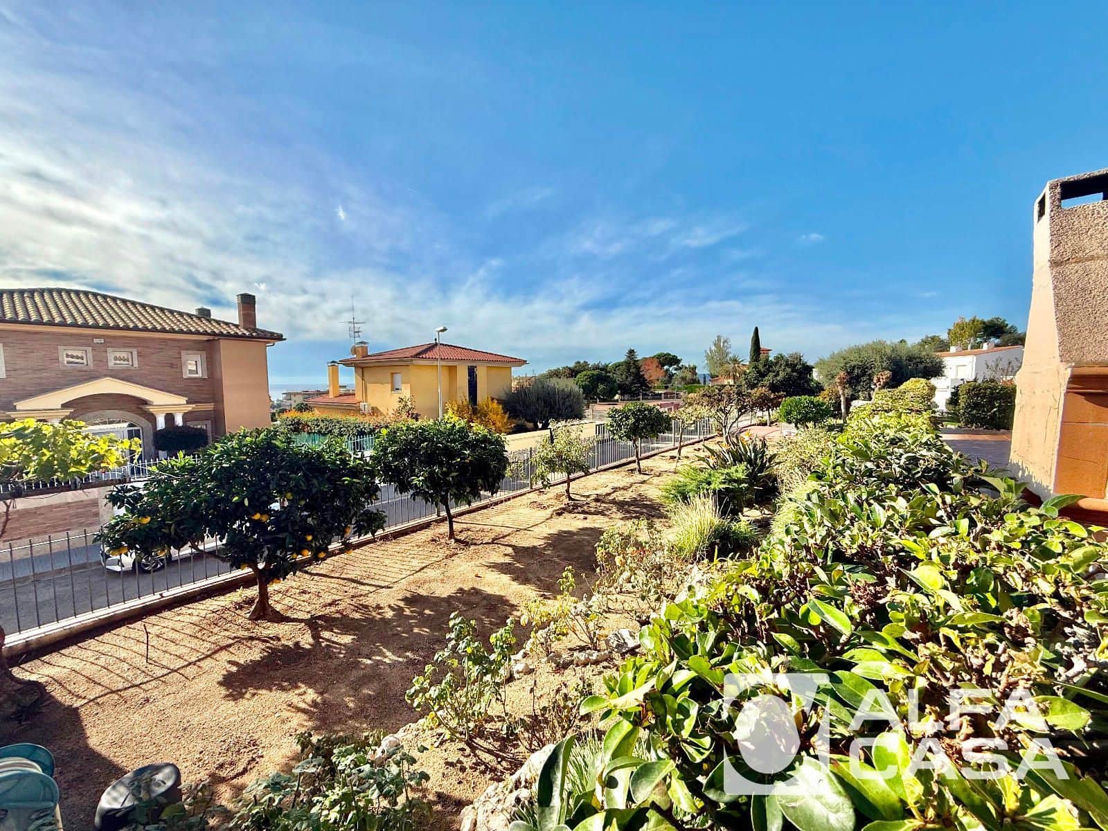 5 makuuhuone Huvila myytävänä paikassa Lloret de Mar mukana uima-altaan 
autotalli - 949 000 € (Ref: 9400089)