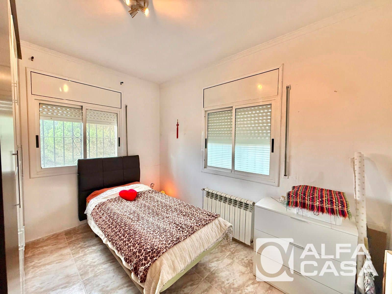 4 sovrum Villa till salu i Lloret de Mar med pool - 399 000 € (Ref: 9438967)