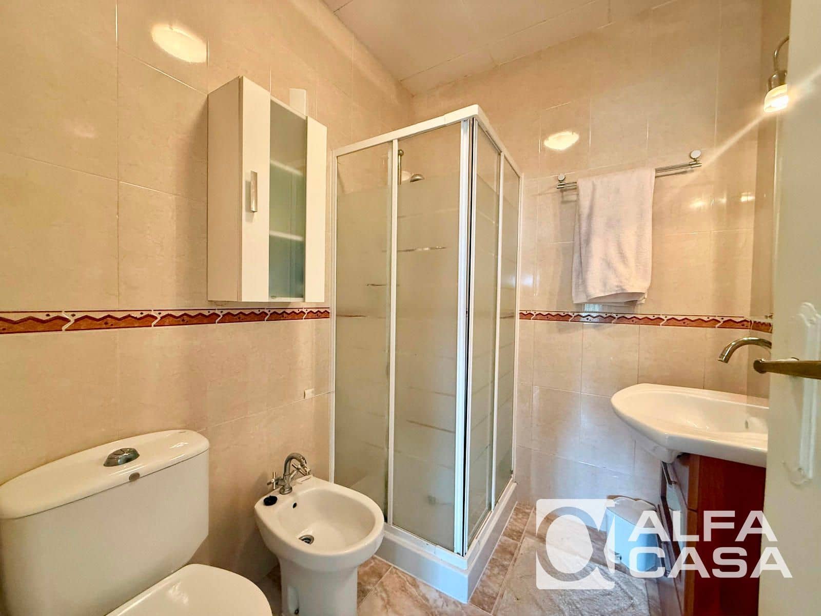 4 sovrum Villa till salu i Lloret de Mar med pool - 399 000 € (Ref: 9438967)