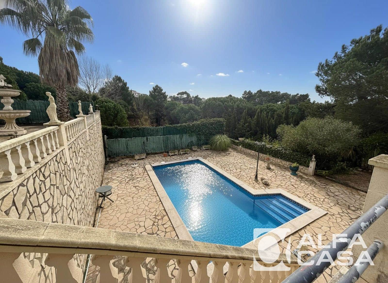4 sovrum Villa till salu i Lloret de Mar med pool - 399 000 € (Ref: 9438967)