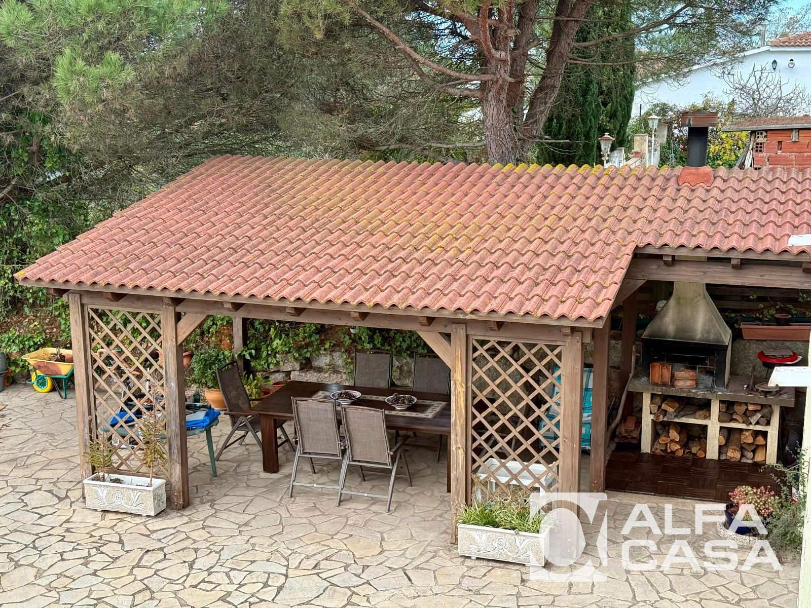 4 sovrum Villa till salu i Lloret de Mar med pool - 399 000 € (Ref: 9438967)