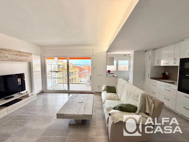 2 soveværelse Lejlighed til salg i Lloret de Mar med swimmingpool garage - € 230.000 (Ref: 9448486)