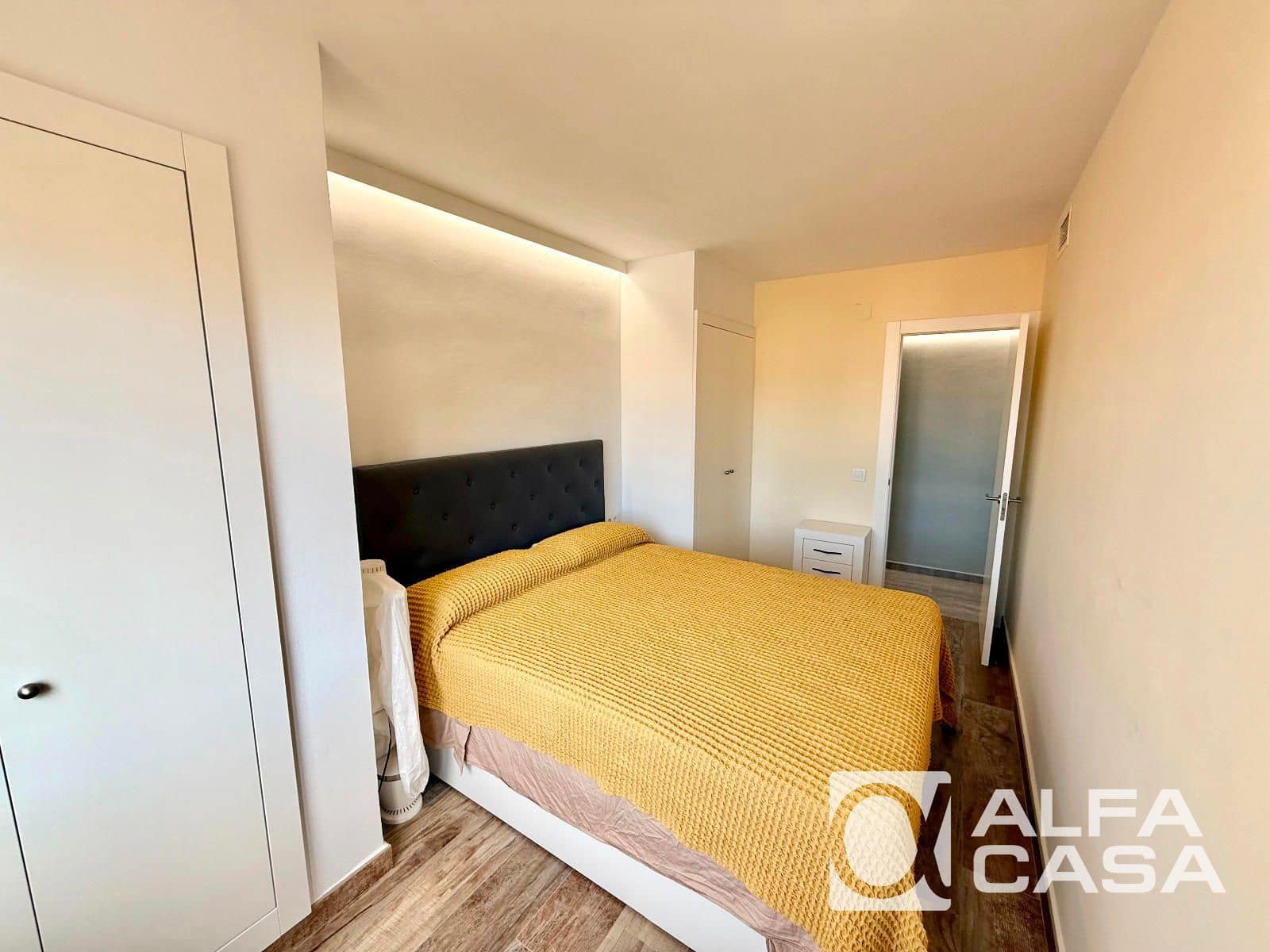 2 bedroom Flat for sale in Lloret de Mar with pool garage - € 230,000 (Ref: 9448486)