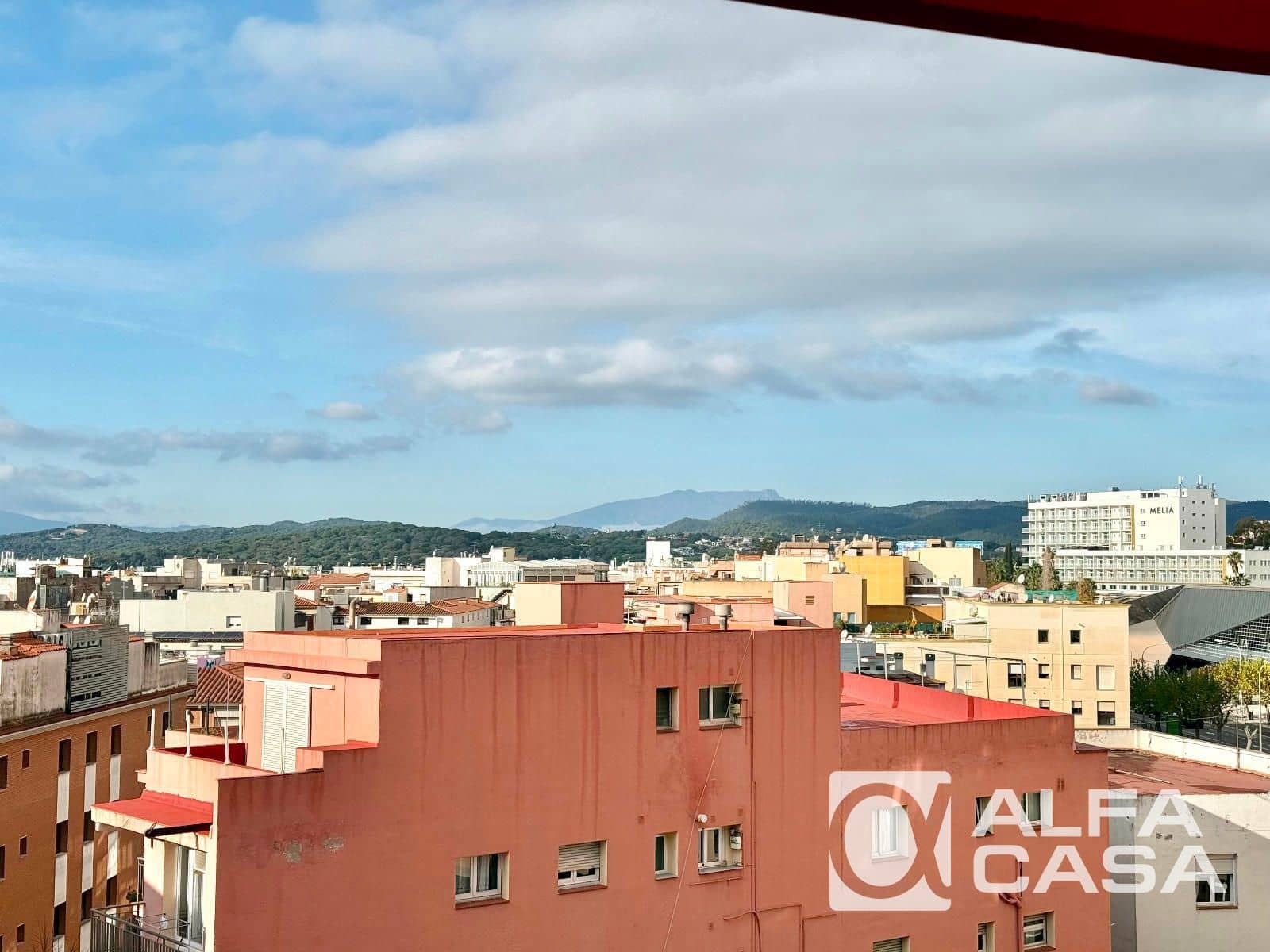 2 bedroom Flat for sale in Lloret de Mar with pool garage - € 230,000 (Ref: 9448486)