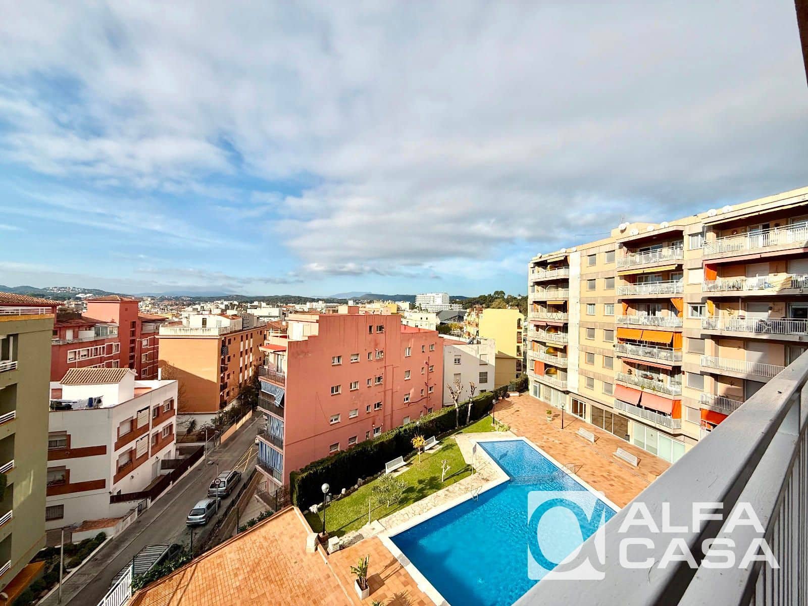 2 bedroom Flat for sale in Lloret de Mar with pool garage - € 230,000 (Ref: 9448486)