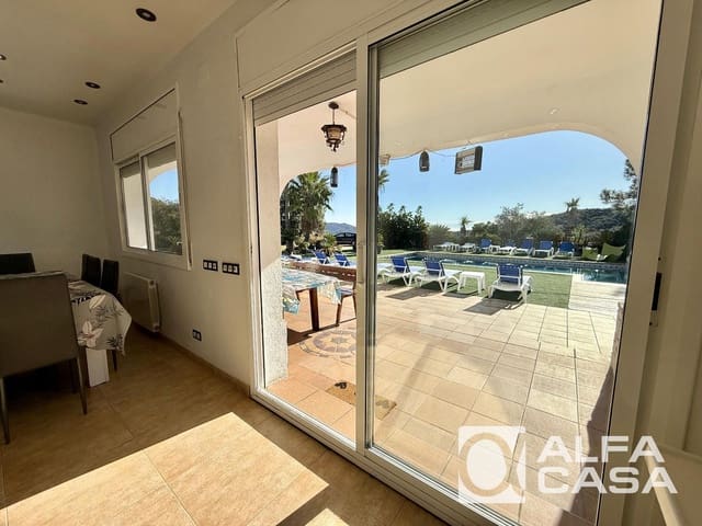 3 sypialnia Willa na sprzedaż w Lloret de Mar z basenem - 731 000 € (Ref: 9451171)