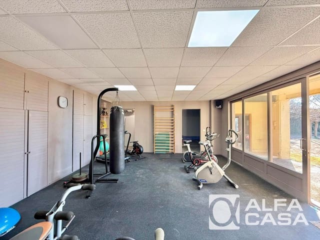 4 sovrum Villa till salu i Vidreres med pool - 255 000 € (Ref: 9484983)