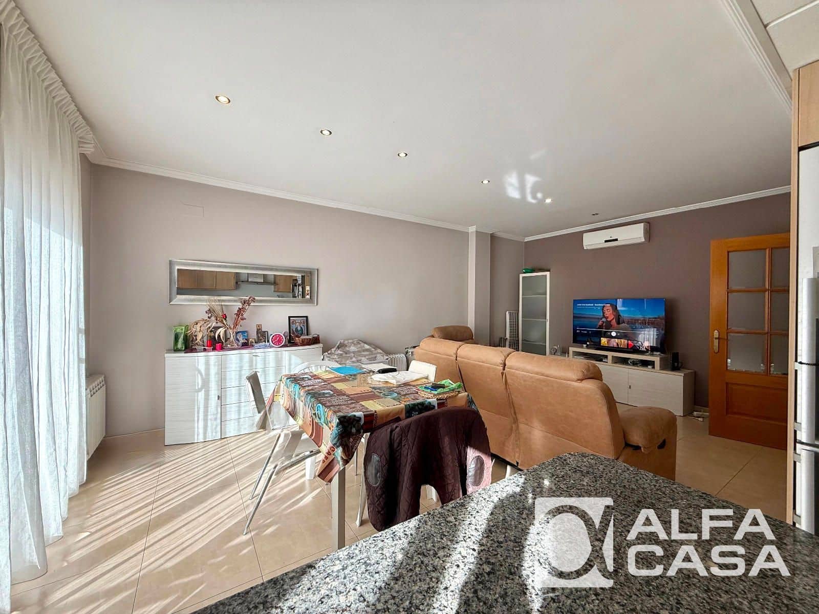 3 bedroom Flat for sale in Lloret de Mar - € 285,000 (Ref: 9506322)