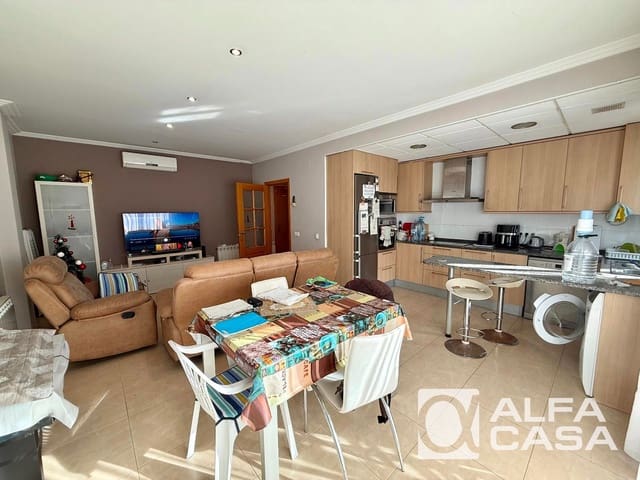 3 soveværelse Lejlighed til salg i Lloret de Mar - € 275.000 (Ref: 9506322)