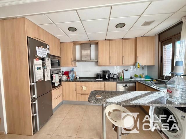 3 soveværelse Lejlighed til salg i Lloret de Mar - € 275.000 (Ref: 9506322)