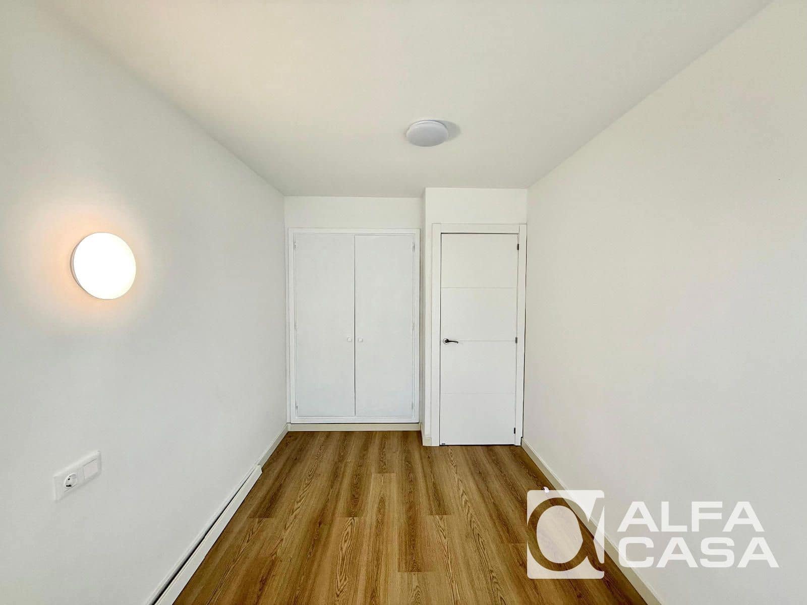 1 bedroom Flat for sale in Lloret de Mar with pool - € 142,500 (Ref: 9562238)