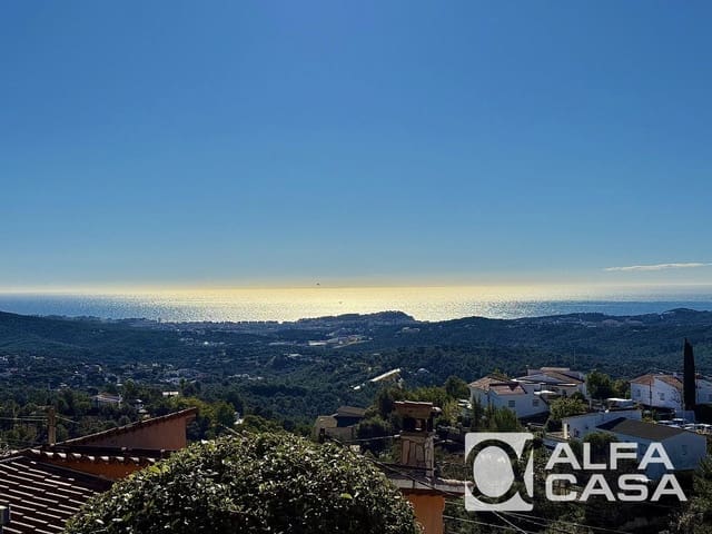 3 sovrum Villa till salu i Lloret de Mar med garage - 299 000 € (Ref: 9579199)