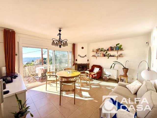 3 sovrum Villa till salu i Lloret de Mar med garage - 299 000 € (Ref: 9579199)