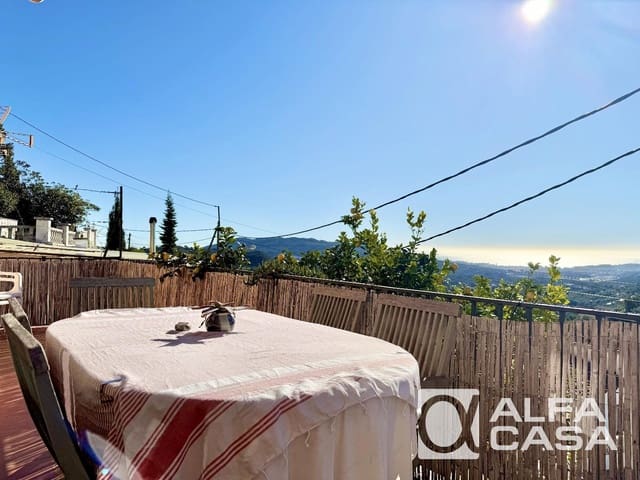 3 sovrum Villa till salu i Lloret de Mar med garage - 299 000 € (Ref: 9579199)