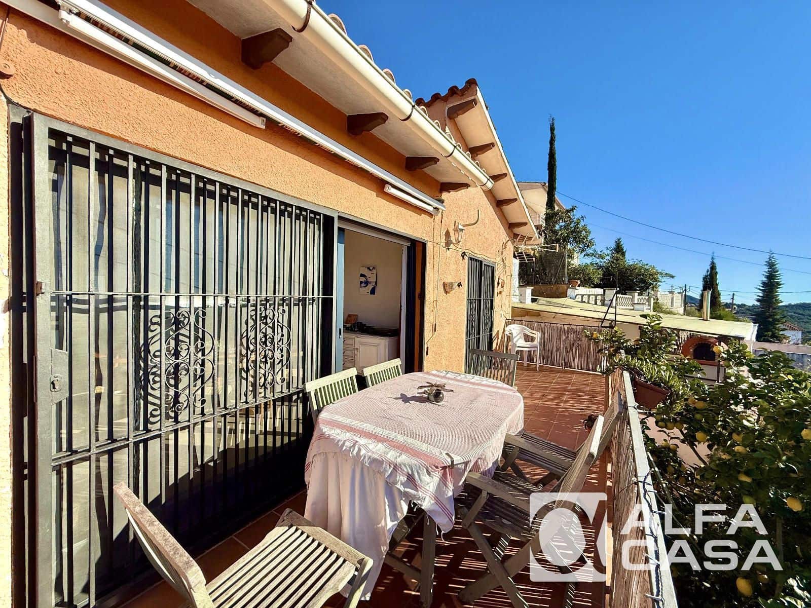 3 sovrum Villa till salu i Lloret de Mar med garage - 299 000 € (Ref: 9579199)