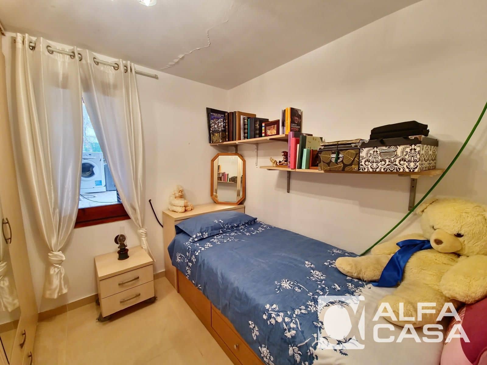 Chalet de 4 habitaciones en Lloret de Mar en venta con piscina garaje - 380.000 € (Ref: 9592253)