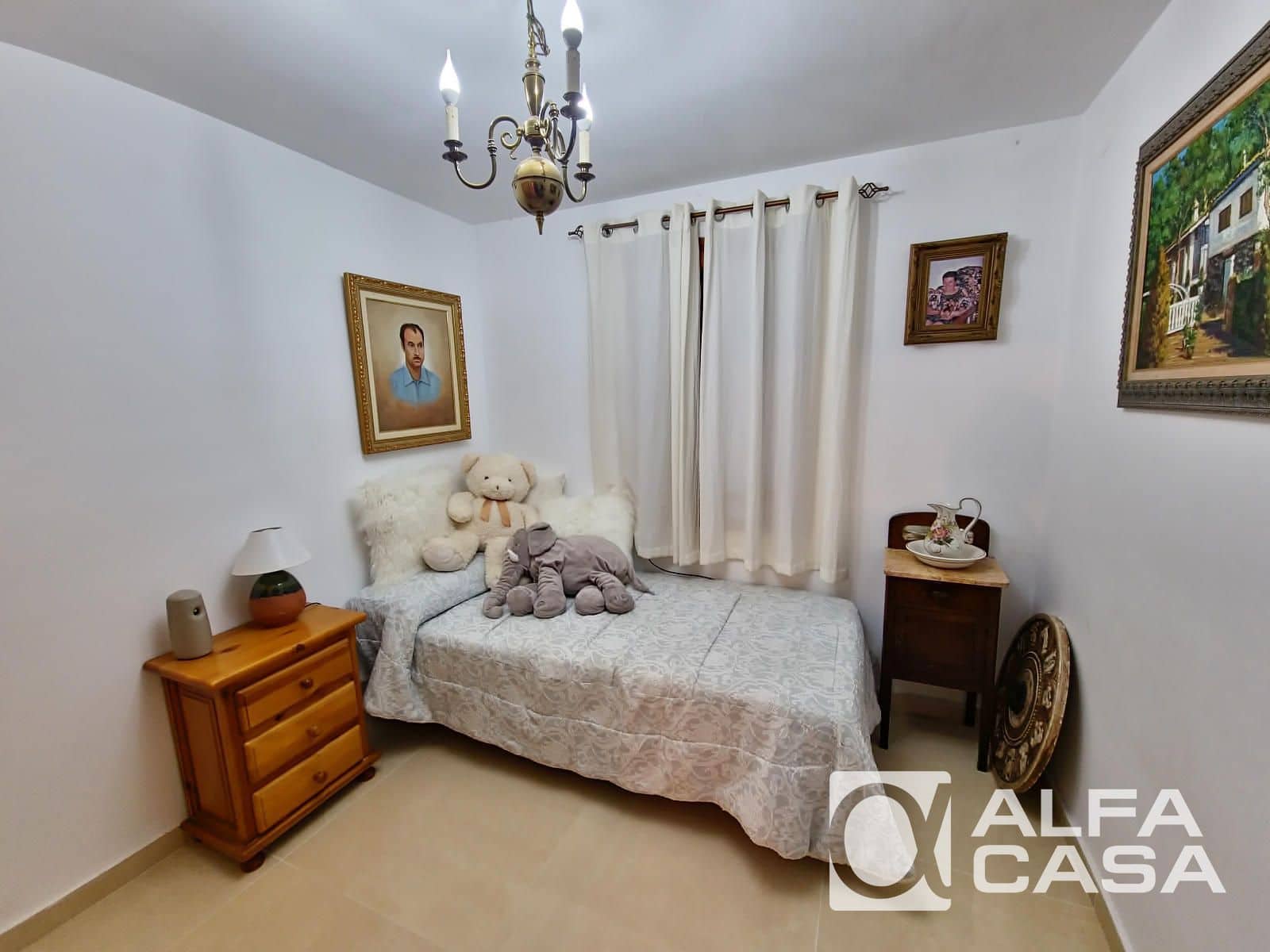 Chalet de 4 habitaciones en Lloret de Mar en venta con piscina garaje - 380.000 € (Ref: 9592253)