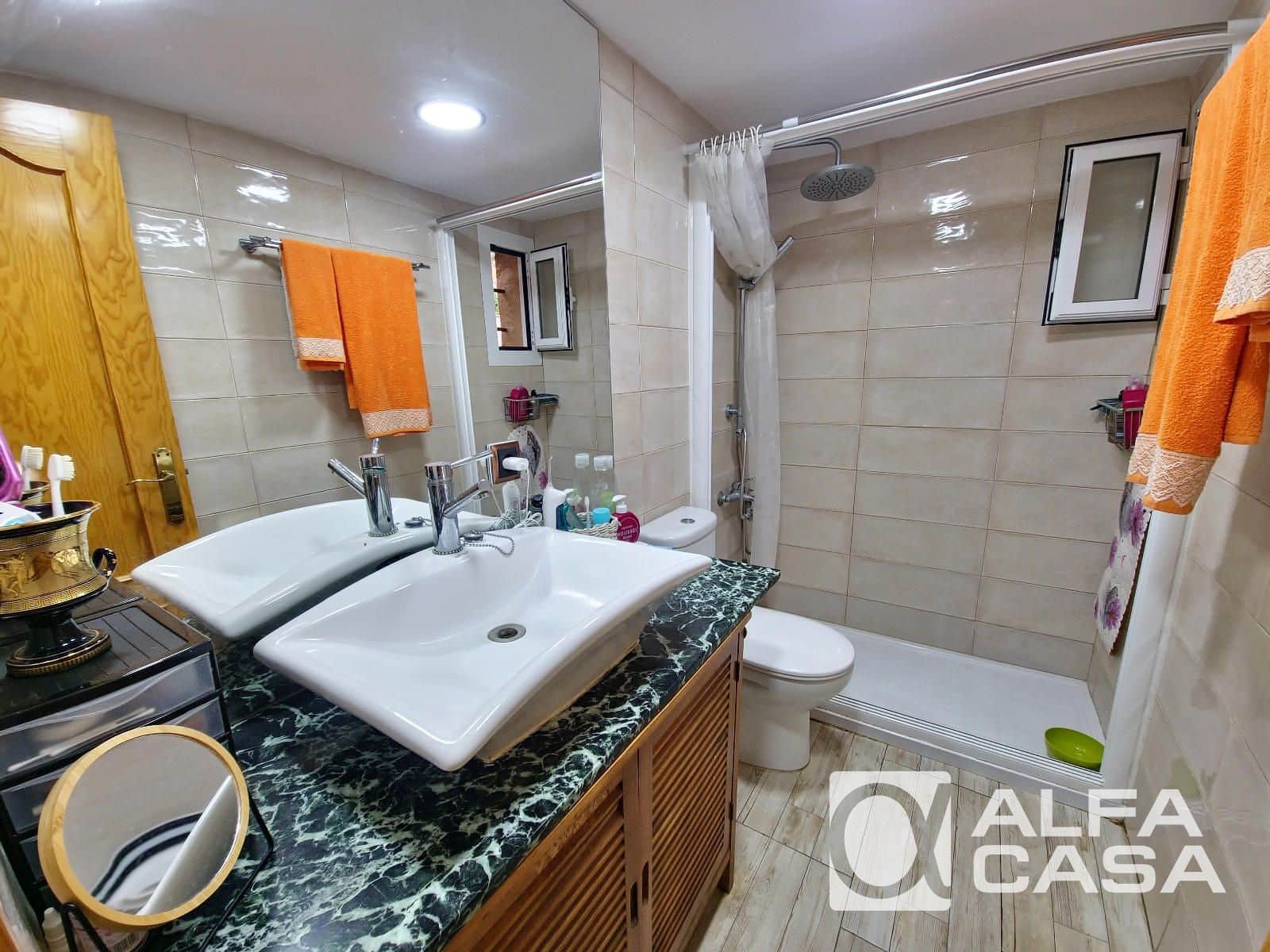 Chalet de 4 habitaciones en Lloret de Mar en venta con piscina garaje - 380.000 € (Ref: 9592253)