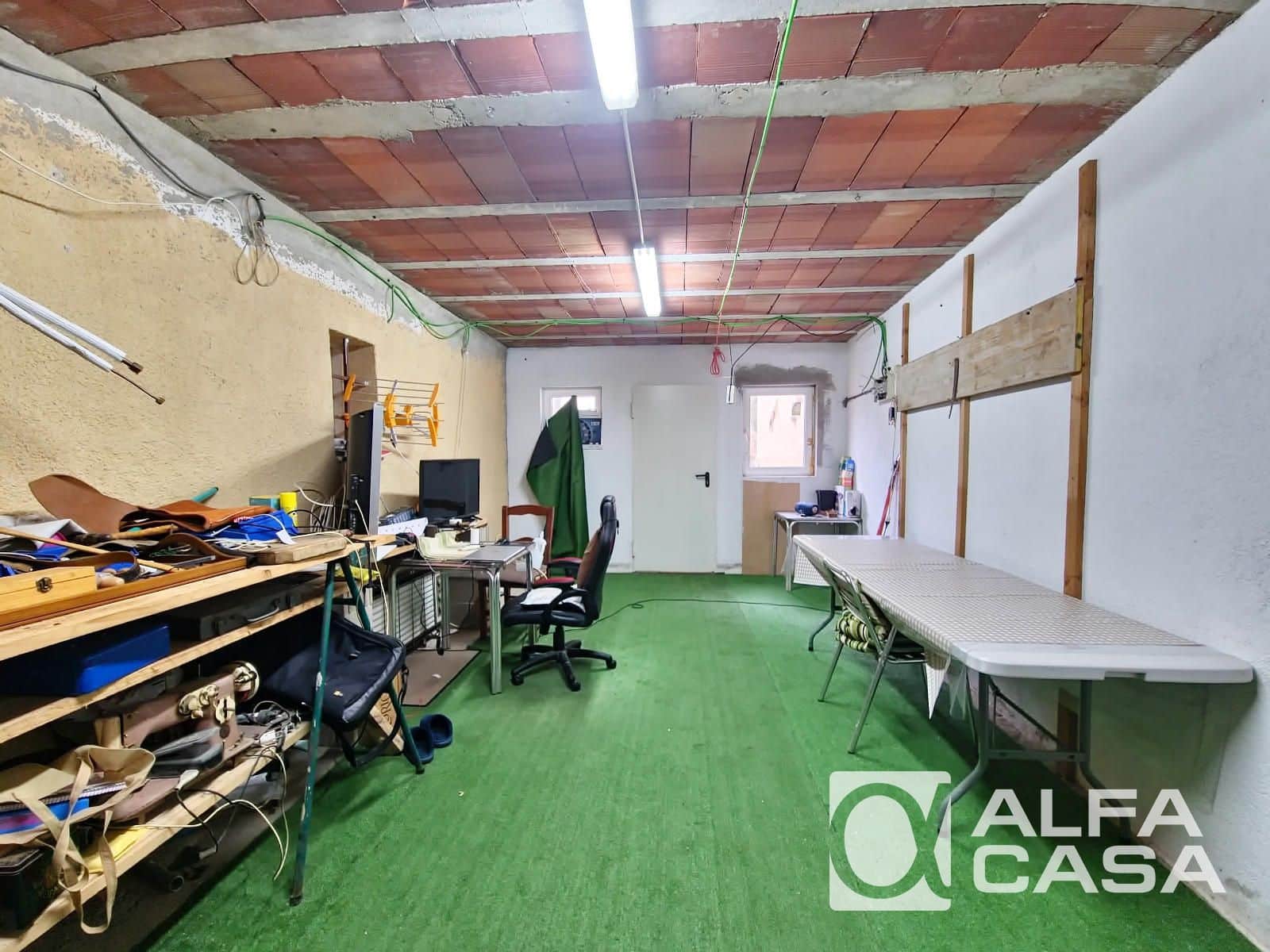 Chalet de 4 habitaciones en Lloret de Mar en venta con piscina garaje - 380.000 € (Ref: 9592253)