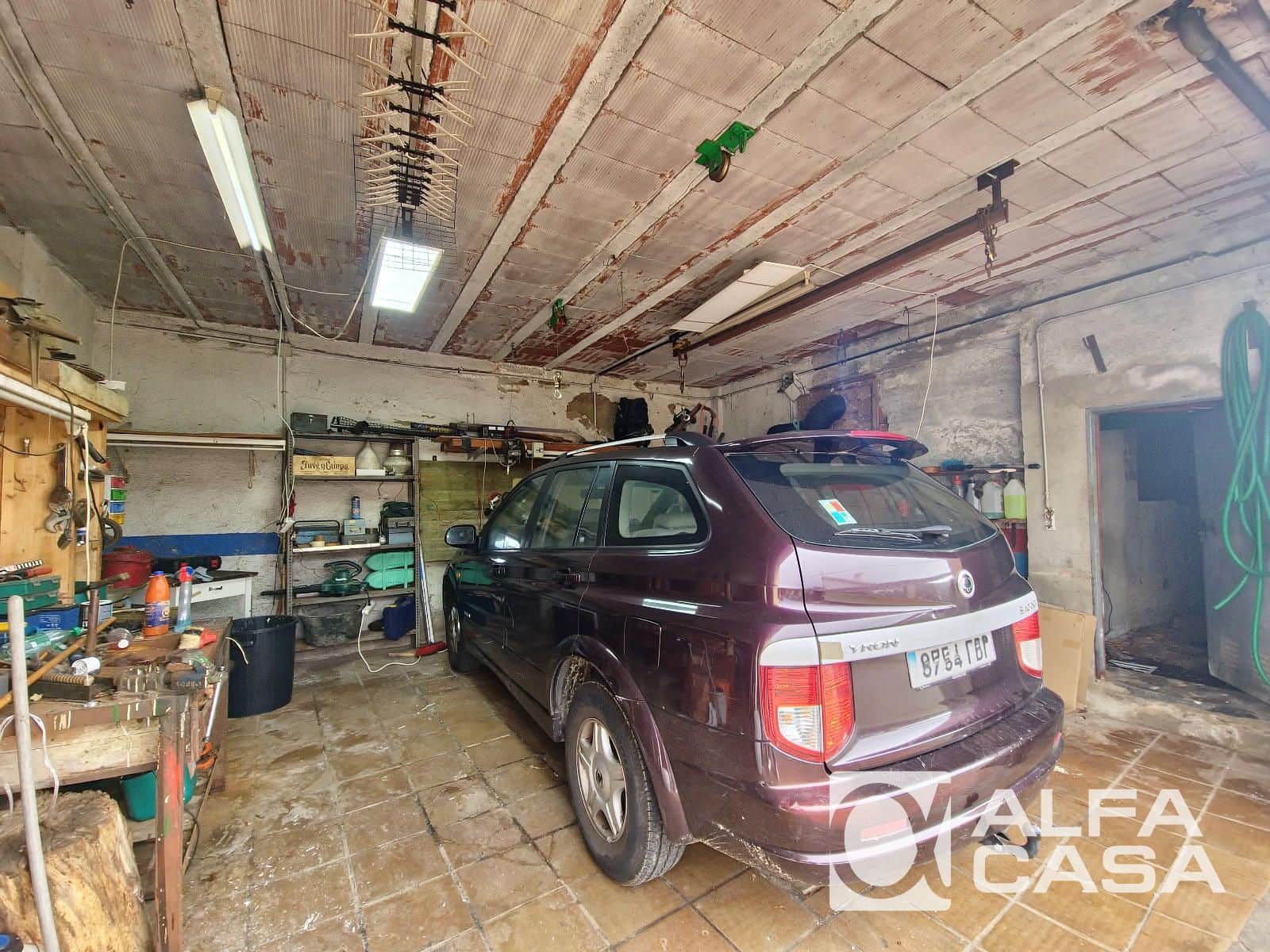 Chalet de 4 habitaciones en Lloret de Mar en venta con piscina garaje - 380.000 € (Ref: 9592253)