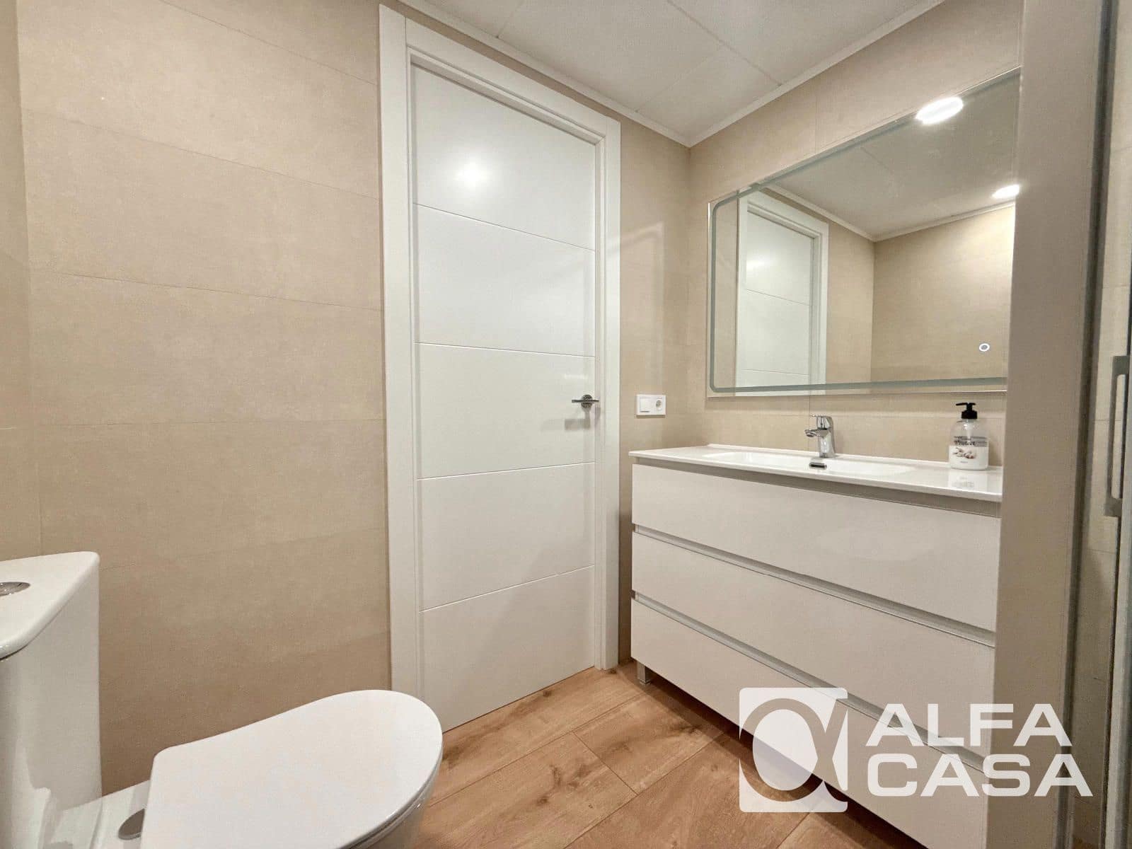 3 slaapkamer Flat te koop in Lloret de Mar met zwembad - € 249.000 (Ref: 9675138)