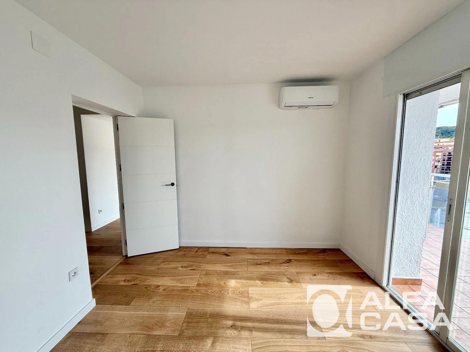 3 slaapkamer Flat te koop in Lloret de Mar met zwembad - € 249.000 (Ref: 9675138)