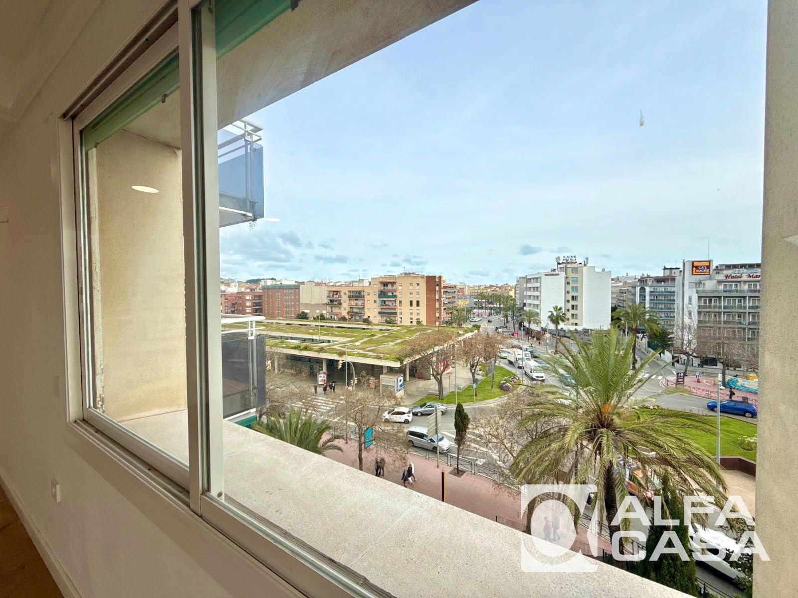 3 slaapkamer Flat te koop in Lloret de Mar met zwembad - € 249.000 (Ref: 9675138)