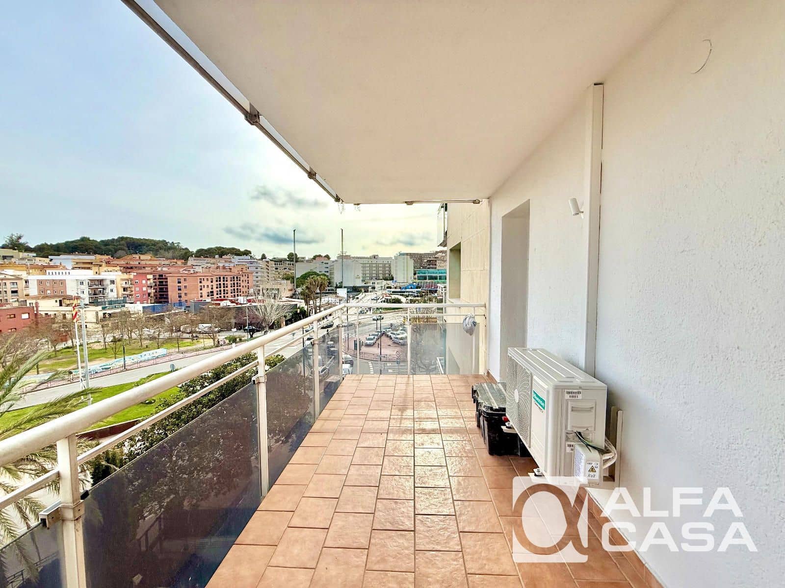 3 slaapkamer Flat te koop in Lloret de Mar met zwembad - € 249.000 (Ref: 9675138)