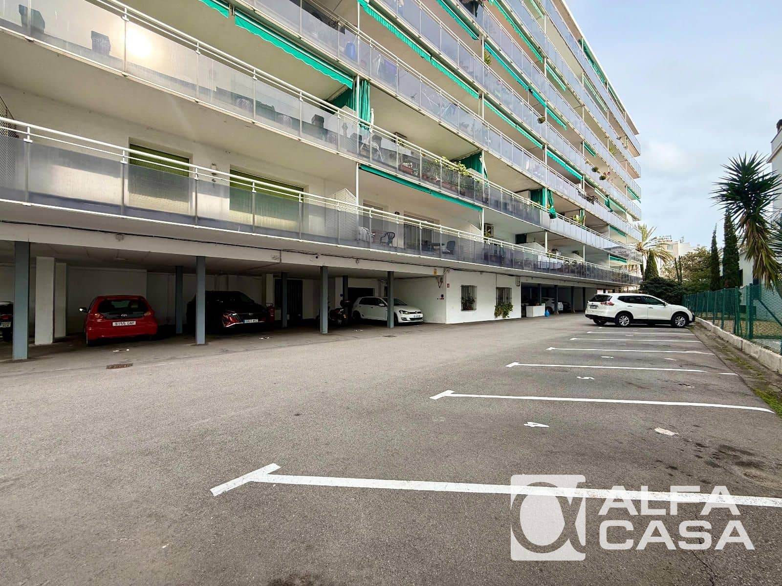 3 slaapkamer Flat te koop in Lloret de Mar met zwembad - € 249.000 (Ref: 9675138)