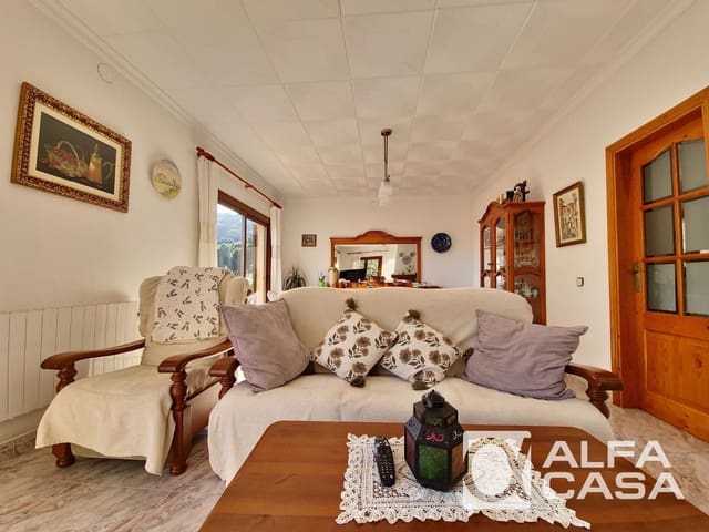 4 quarto Moradia para venda em Lloret de Mar com garagem - 668 000 € (Ref: 9734099)