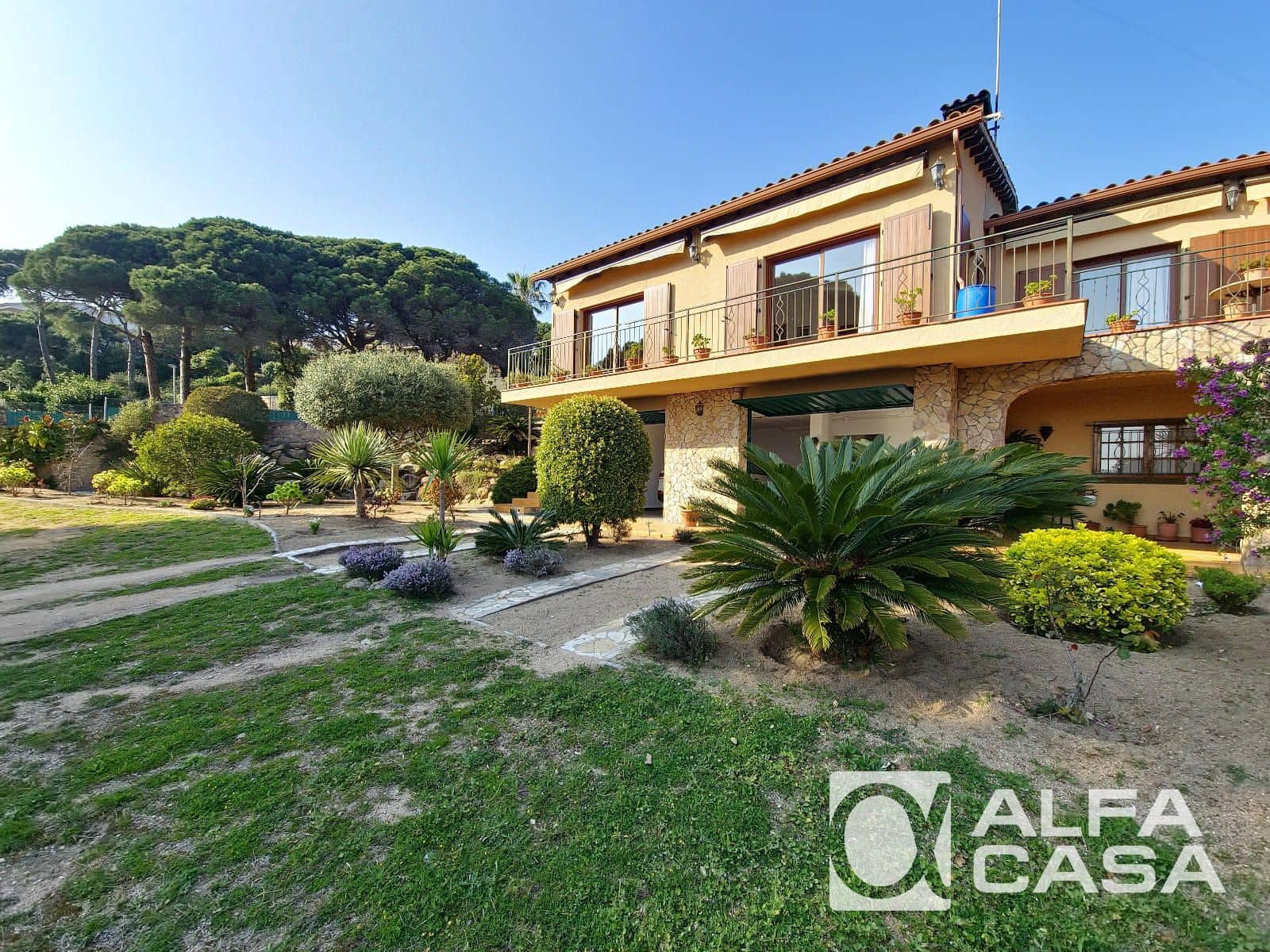 4 chambre Villa/Maison à vendre à Lloret de Mar avec garage - 668 000 € (Ref: 9734099)