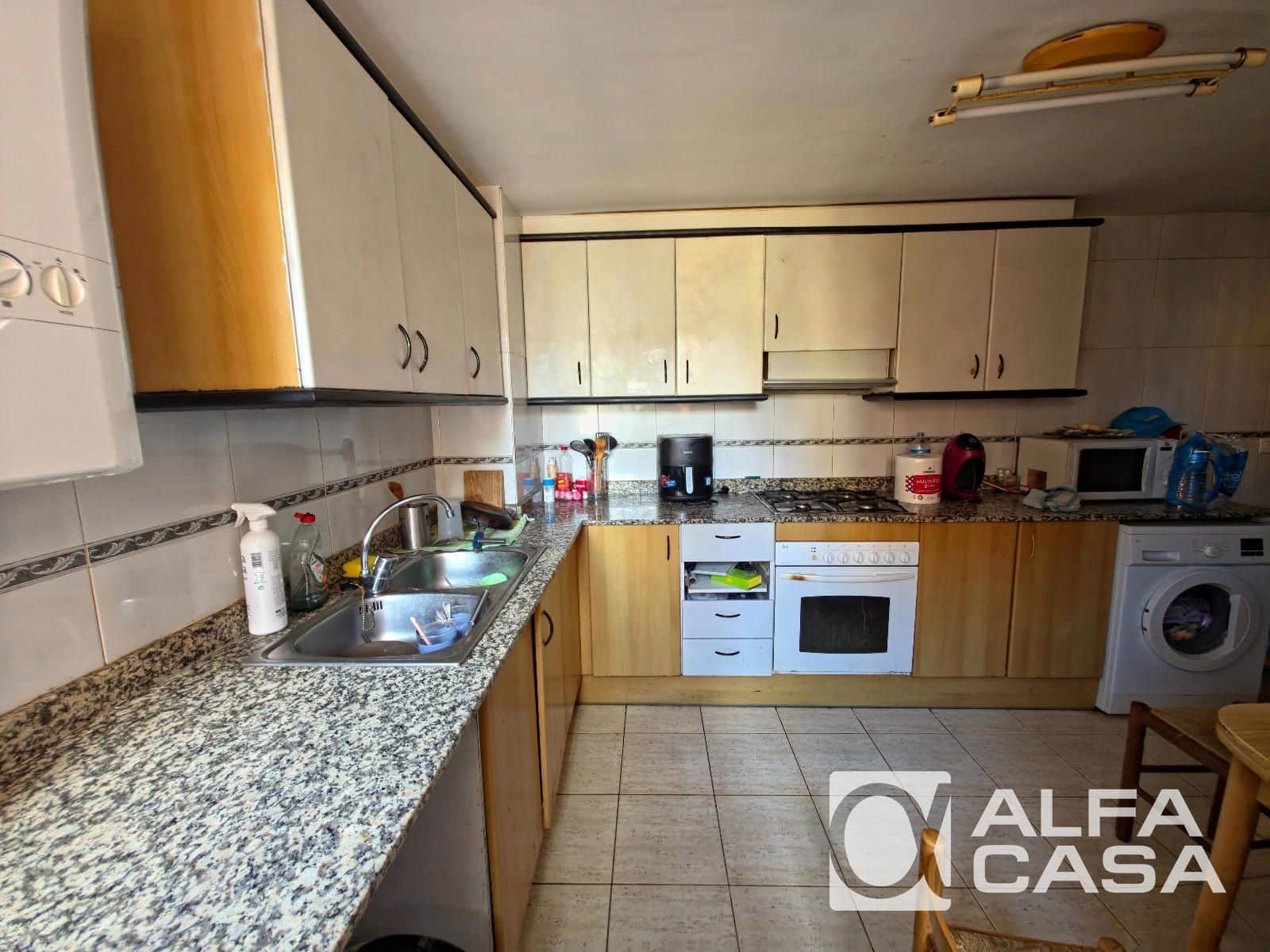Piso de 3 habitaciones en Lloret de Mar en venta con garaje - 229.000 € (Ref: 9739293)