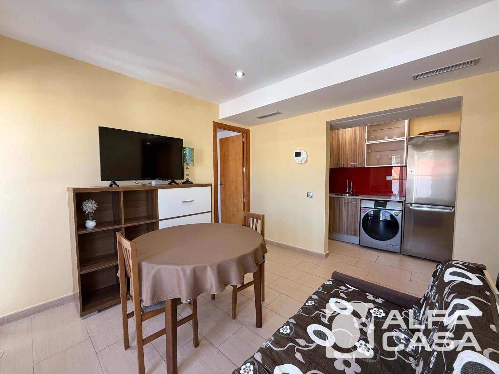 1 soverom Leilighet til salgs i Lloret de Mar med garasje - € 160 000 (Ref: 9785004)