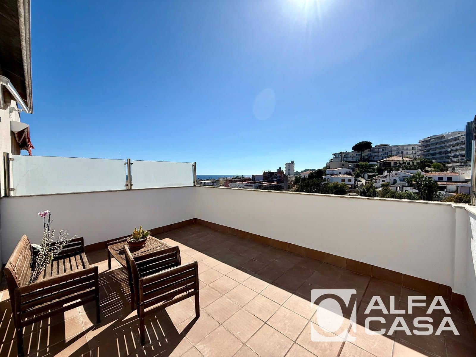 Leilighet til salgs i Lloret de Mar med garasje - € 160 000 (Ref: 9785005)
