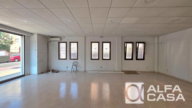 Commercial for sale in Lloret de Mar - € 200,000 (Ref: 9805280)