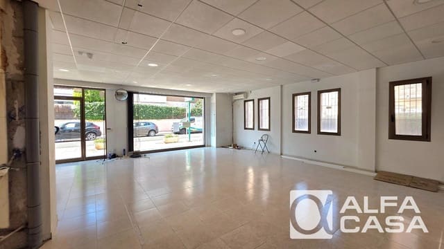 Commercial for sale in Lloret de Mar - € 200,000 (Ref: 9805280)