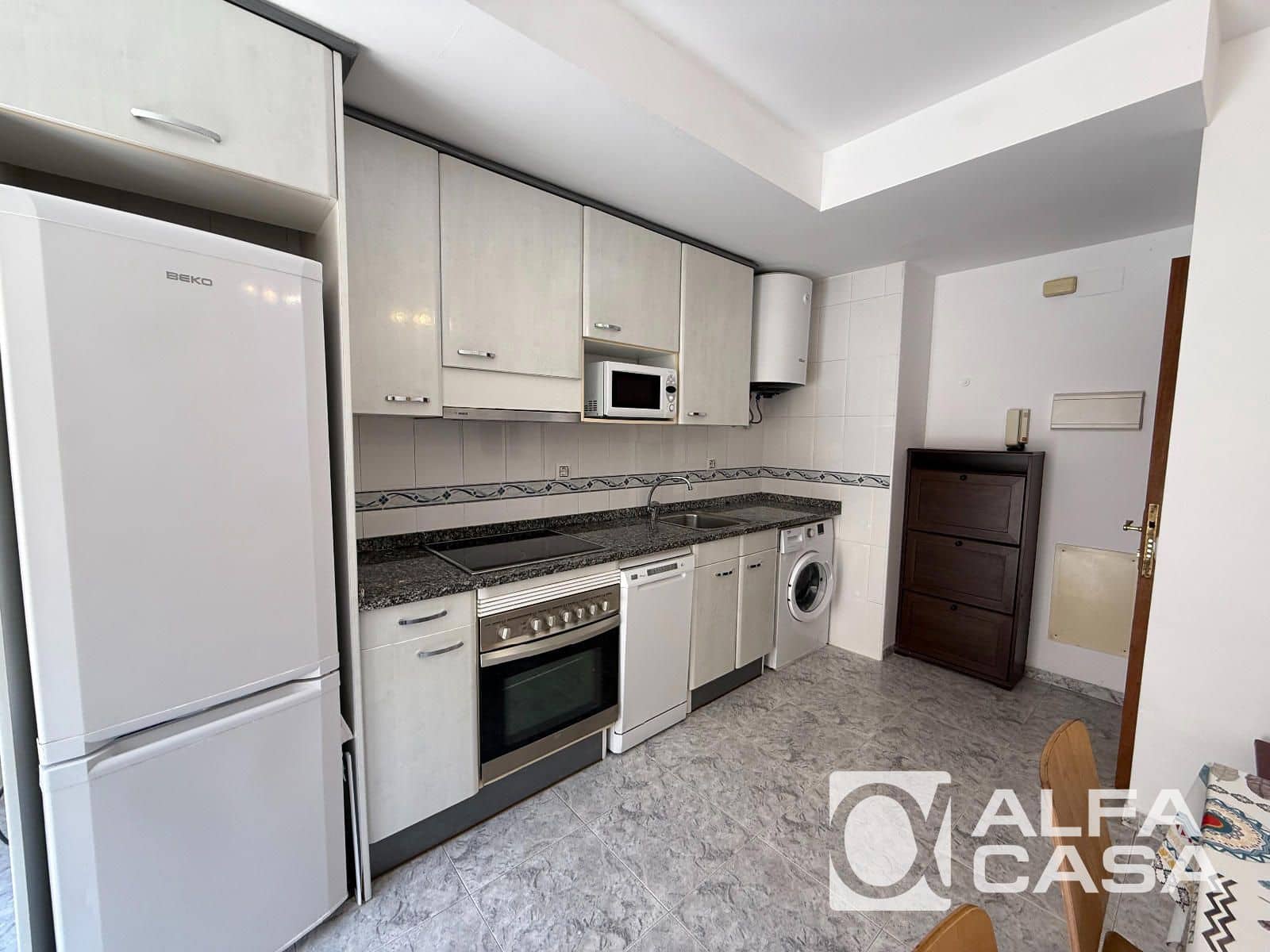 Piso de 1 habitación en Lloret de Mar en venta con piscina - 169.000 € (Ref: 9809462)