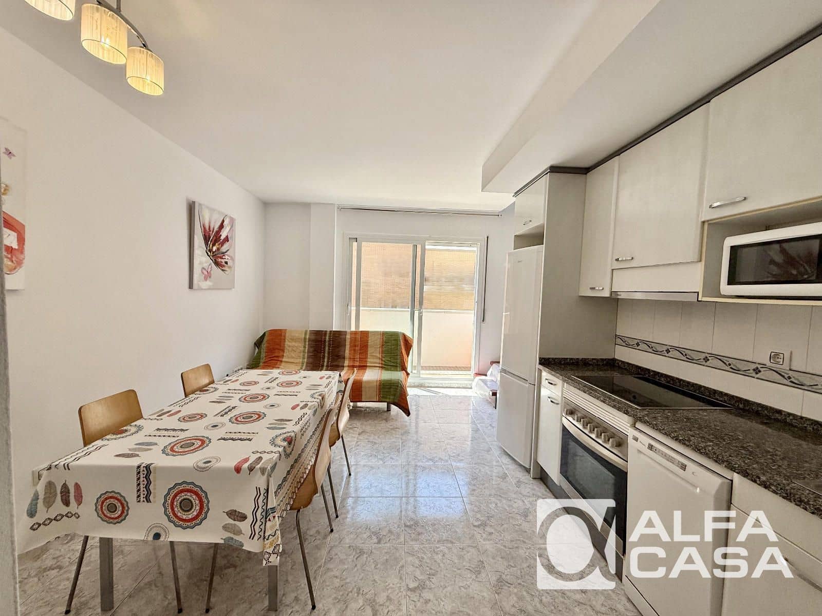 Piso de 1 habitación en Lloret de Mar en venta con piscina - 169.000 € (Ref: 9809462)