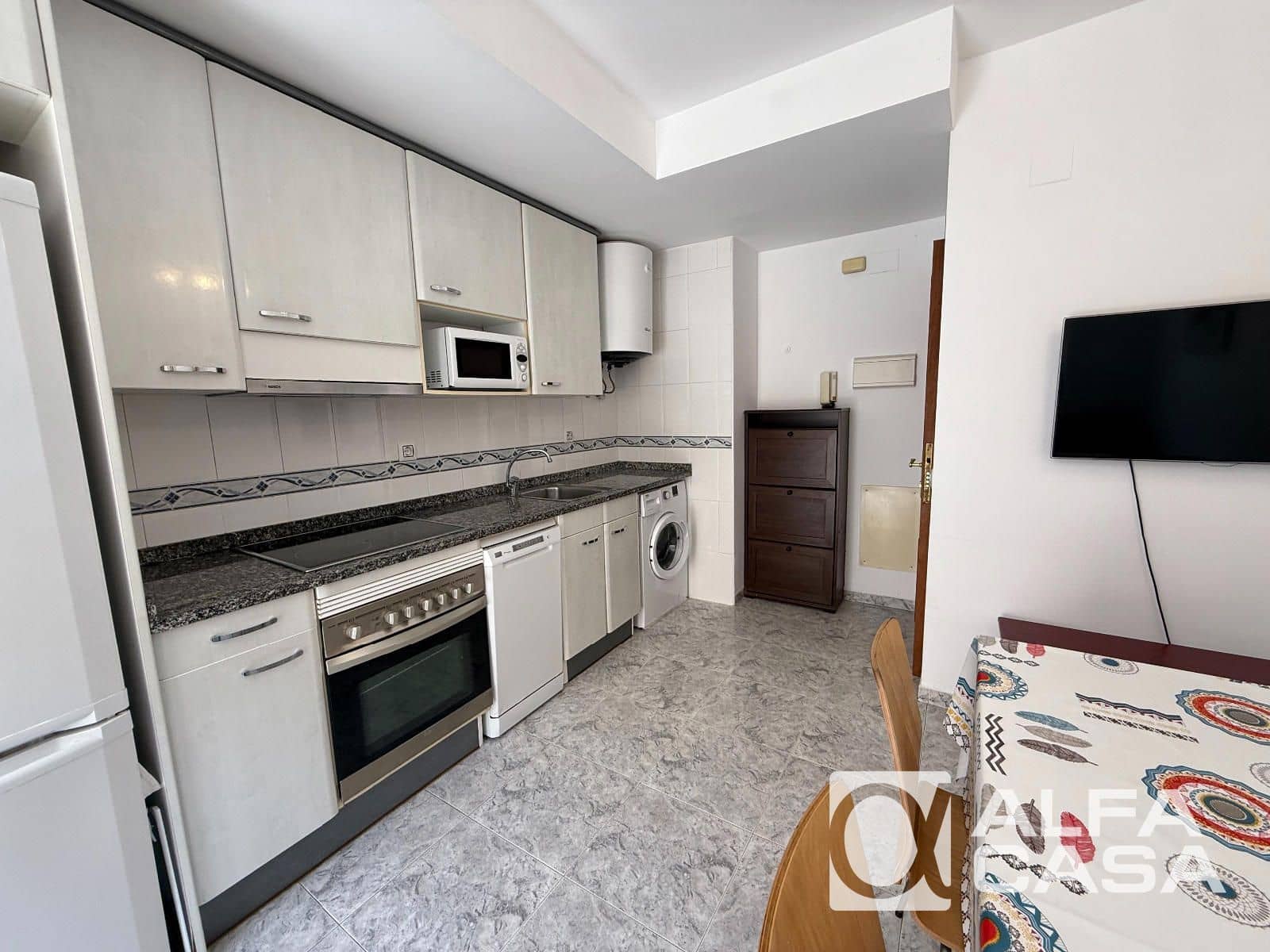 Piso de 1 habitación en Lloret de Mar en venta con piscina - 169.000 € (Ref: 9809462)