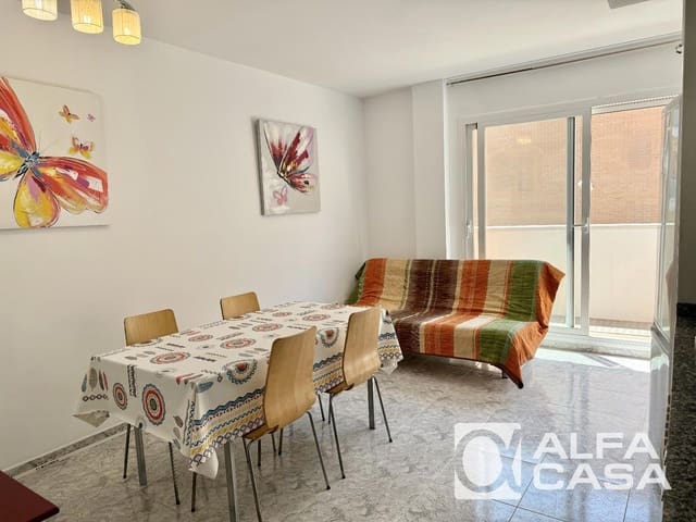 Piso de 1 habitación en Lloret de Mar en venta con piscina - 169.000 € (Ref: 9809462)