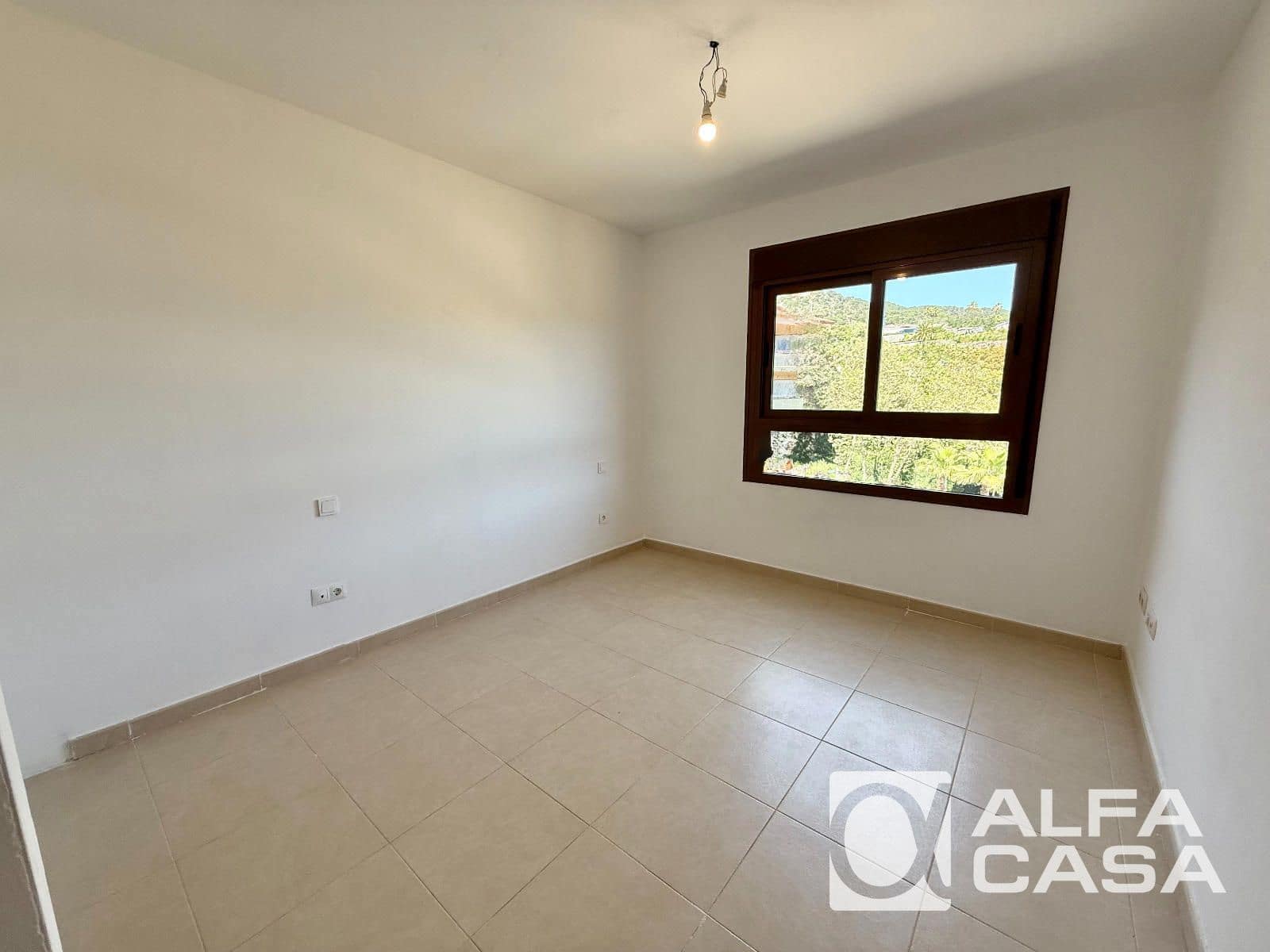 2 Zimmer Wohnung zu verkaufen in Lloret de Mar mit Pool Garage - 279.000 € (Ref: 9810854)
