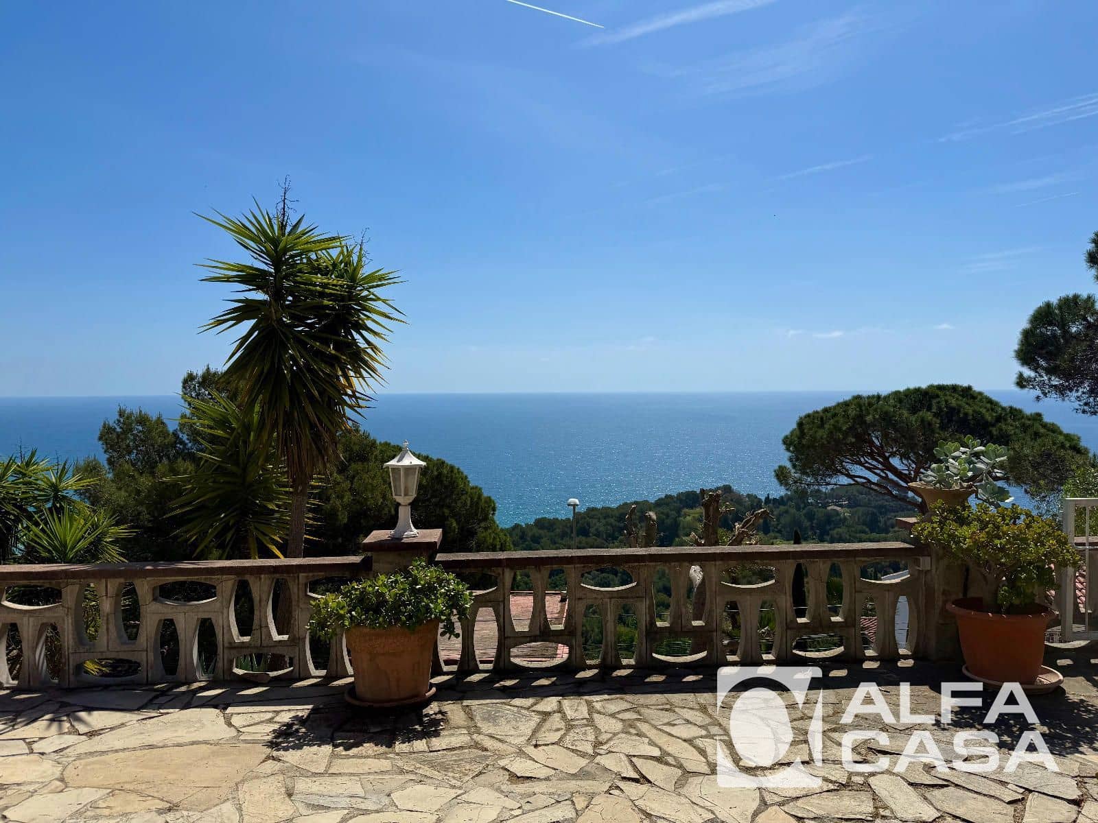 4 Zimmer Villa zu verkaufen in Blanes mit Pool Garage - 1.280.000 € (Ref: 9816543)
