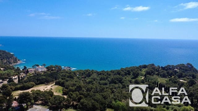 4 Zimmer Villa zu verkaufen in Blanes mit Pool Garage - 1.280.000 € (Ref: 9816543)