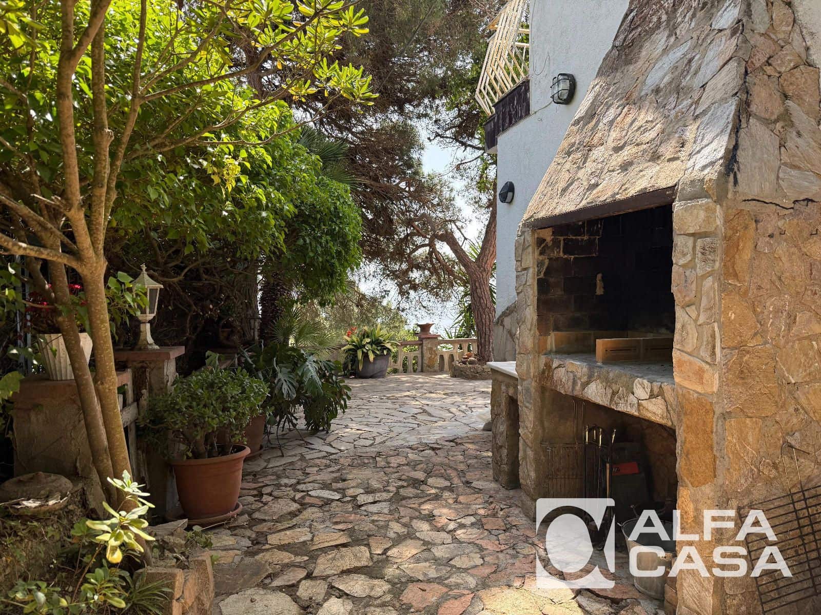 4 Zimmer Villa zu verkaufen in Blanes mit Pool Garage - 1.280.000 € (Ref: 9816543)