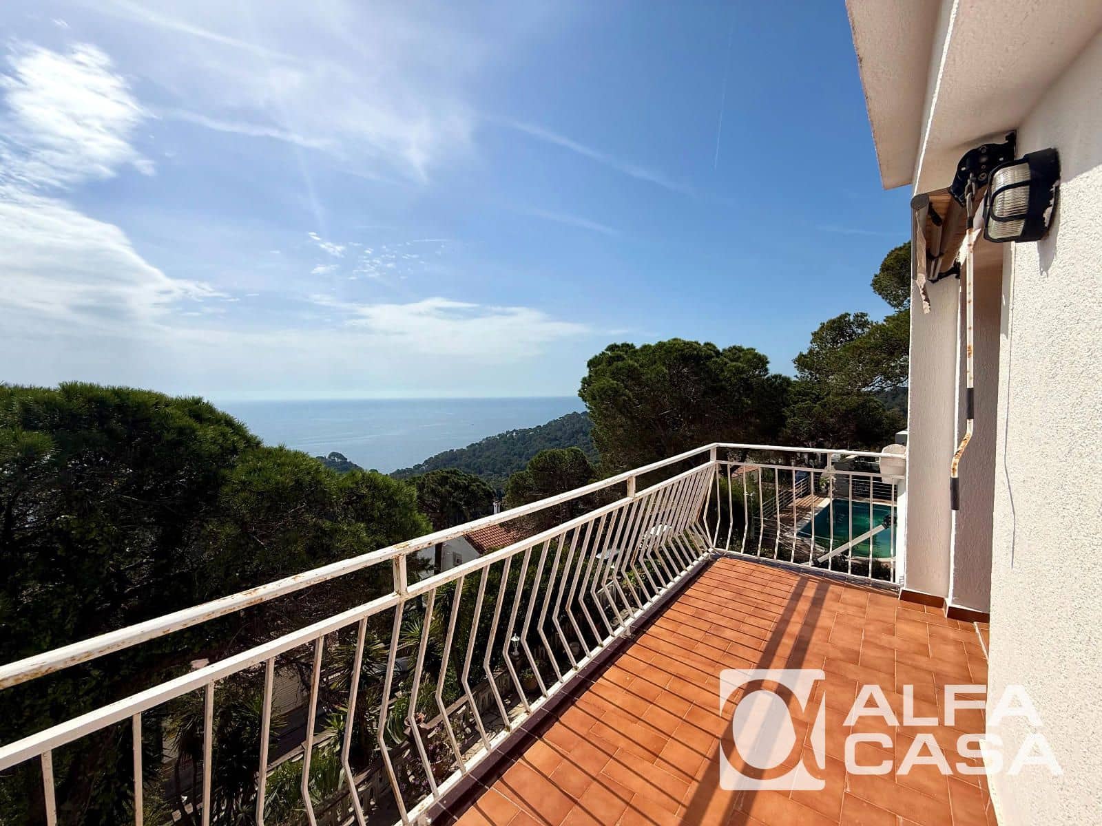 4 Zimmer Villa zu verkaufen in Blanes mit Pool Garage - 1.280.000 € (Ref: 9816543)