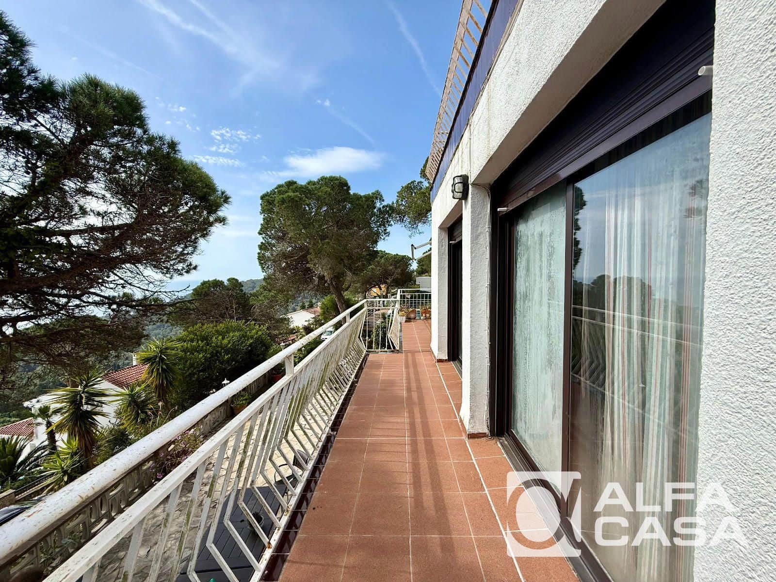 4 Zimmer Villa zu verkaufen in Blanes mit Pool Garage - 1.280.000 € (Ref: 9816543)