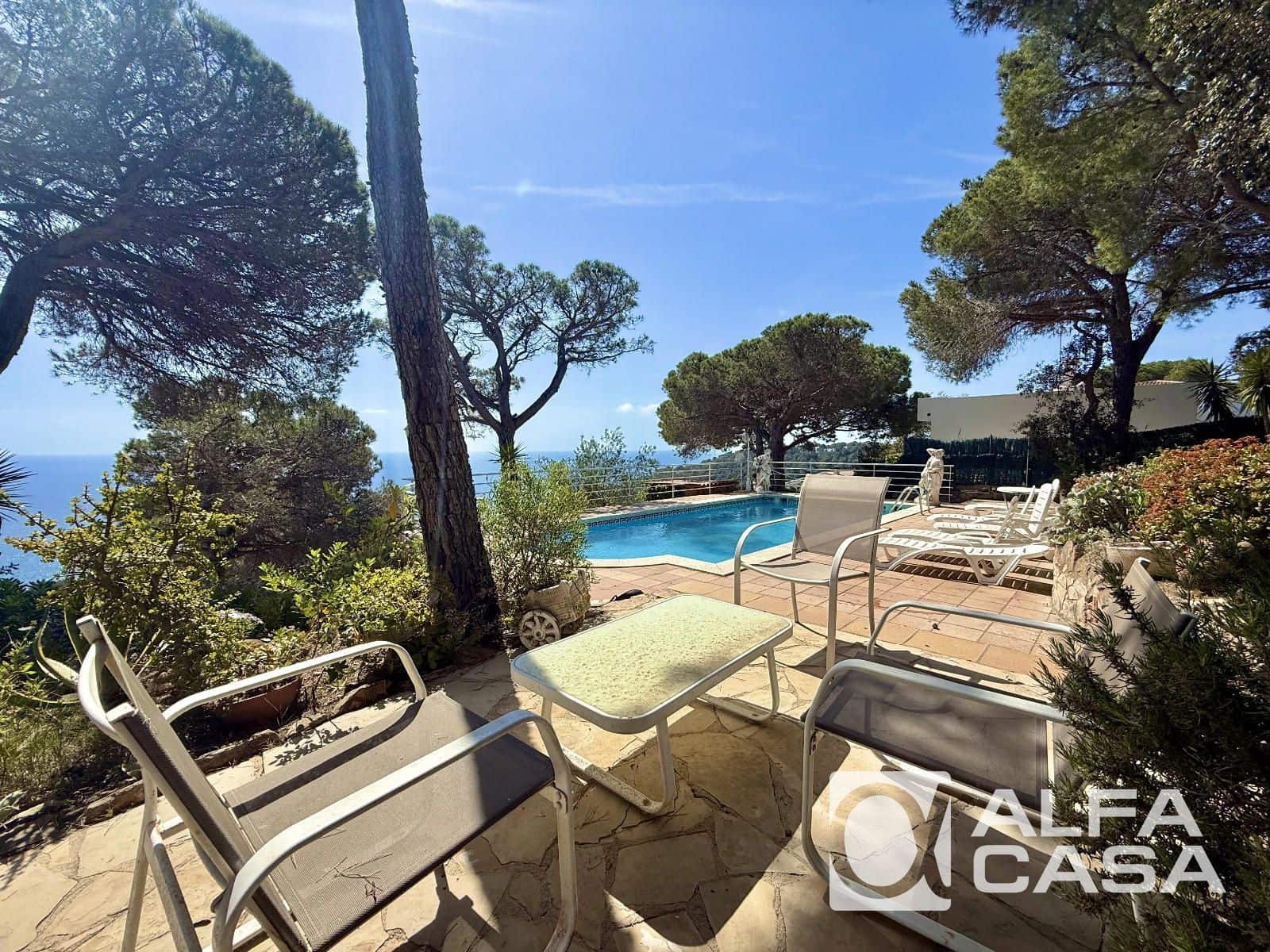4 Zimmer Villa zu verkaufen in Blanes mit Pool Garage - 1.280.000 € (Ref: 9816543)
