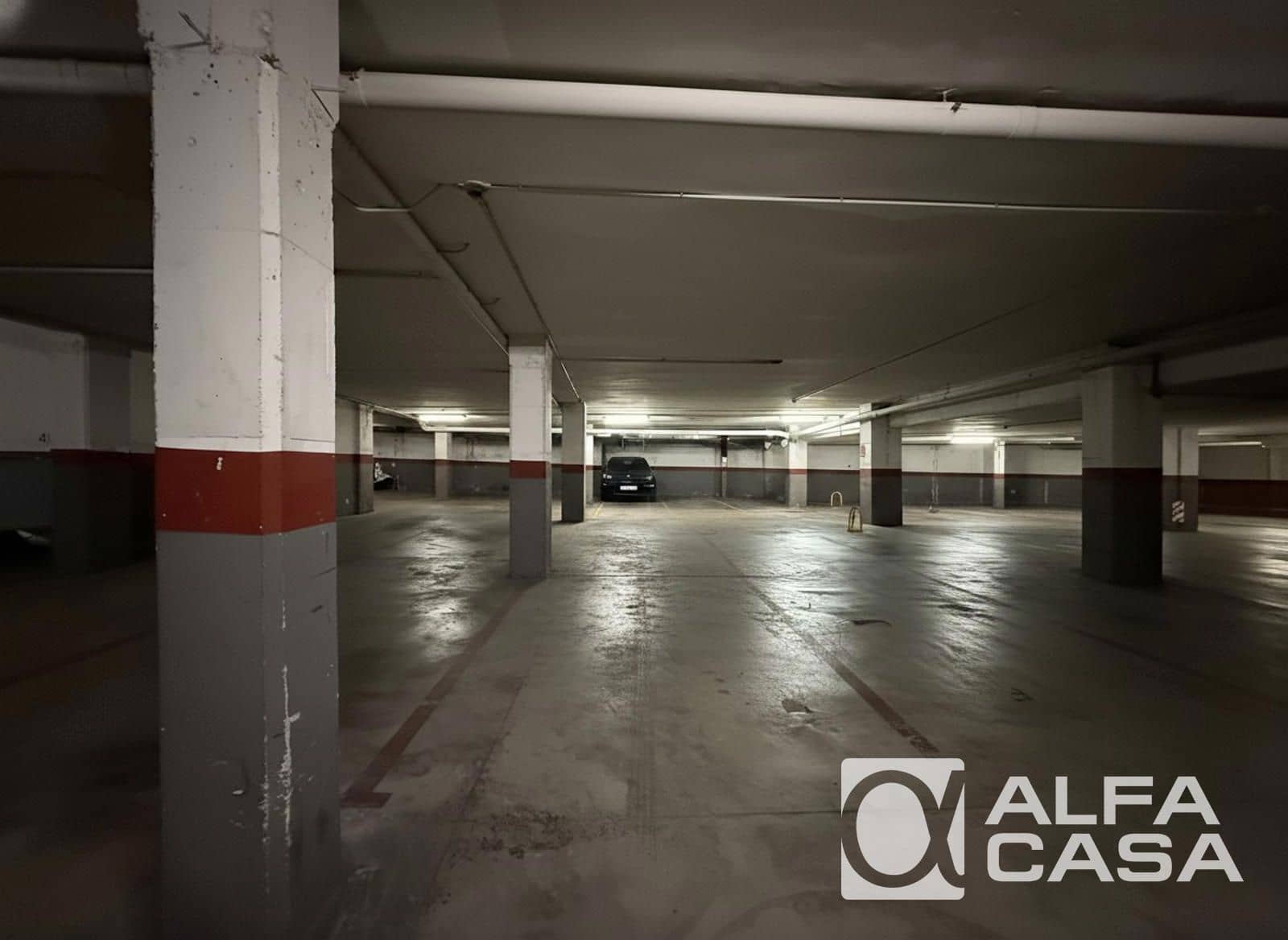 3 soveværelse Lejlighed til salg i Lloret de Mar med swimmingpool garage - € 300.000 (Ref: 9819945)