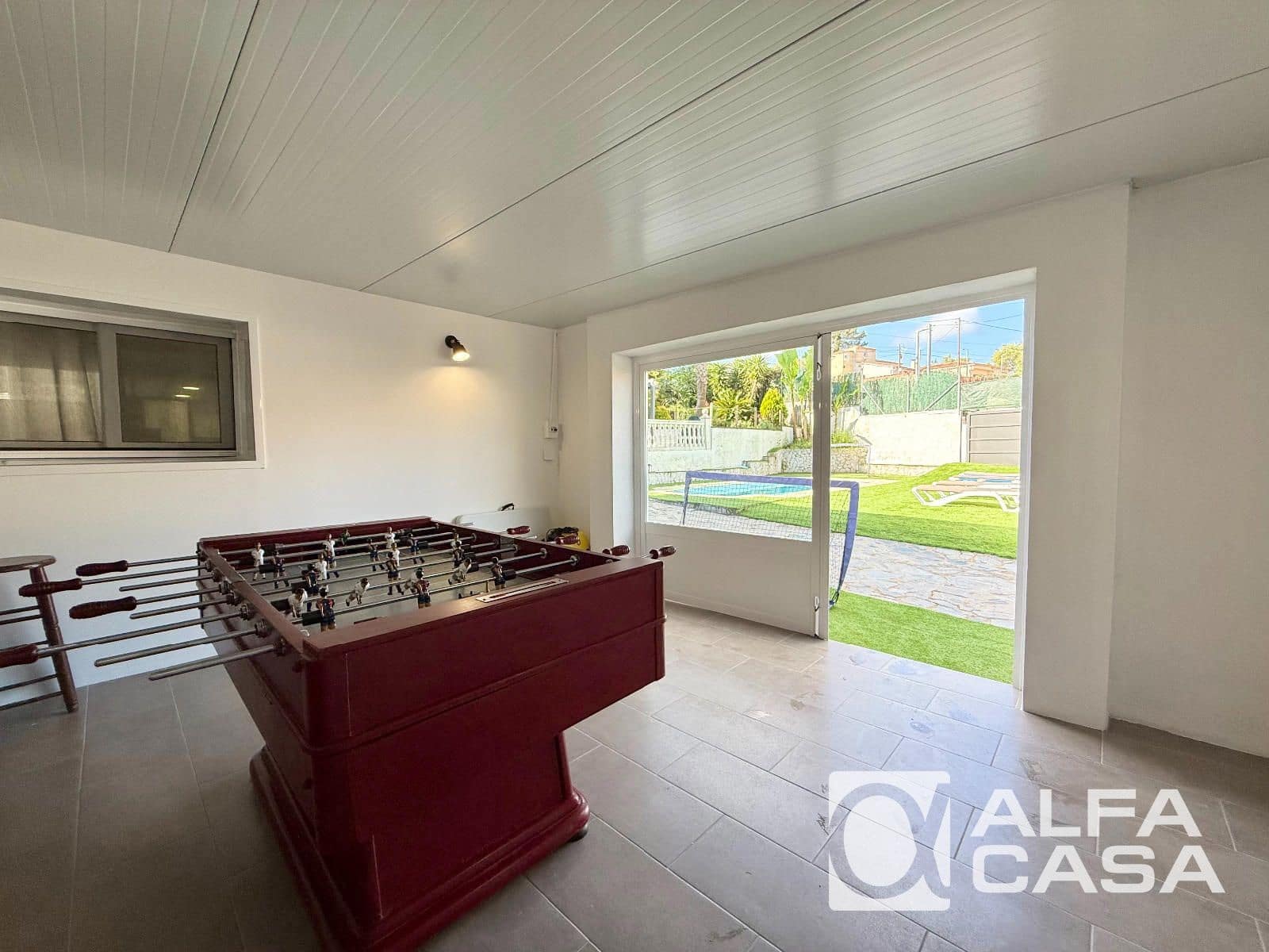3 chambre Villa/Maison à vendre à Lloret de Mar avec piscine - 325 000 € (Ref: 9823785)