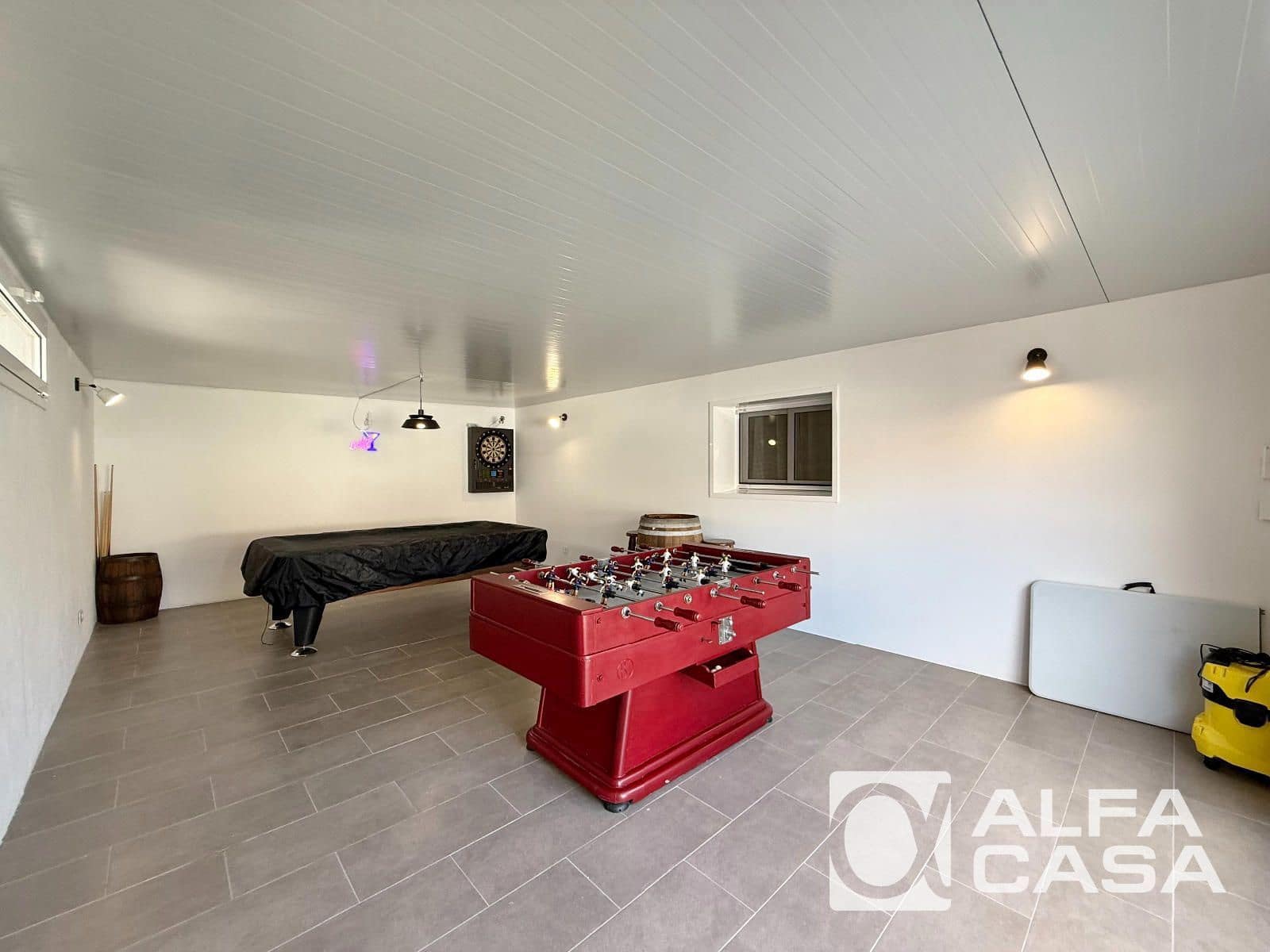 3 chambre Villa/Maison à vendre à Lloret de Mar avec piscine - 325 000 € (Ref: 9823785)